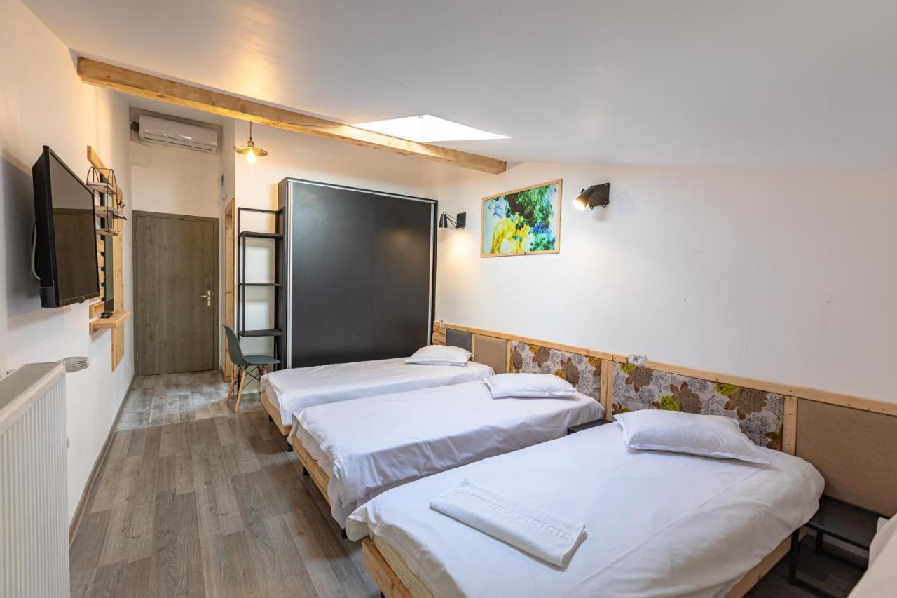 Ezio House 호텔 티미술 데 조스 외부 사진